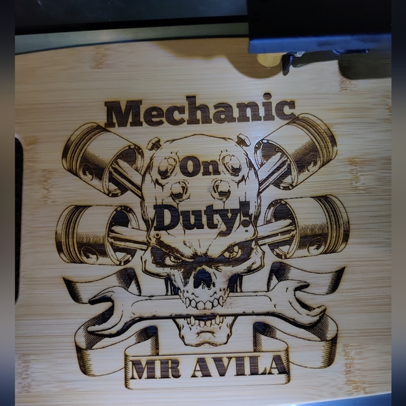 Skull head 12x9" cutting board - Picture 1 of 5